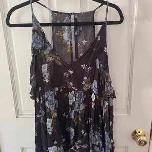 Medium Long Sleeve Cold Shoulder American Eagle Tank